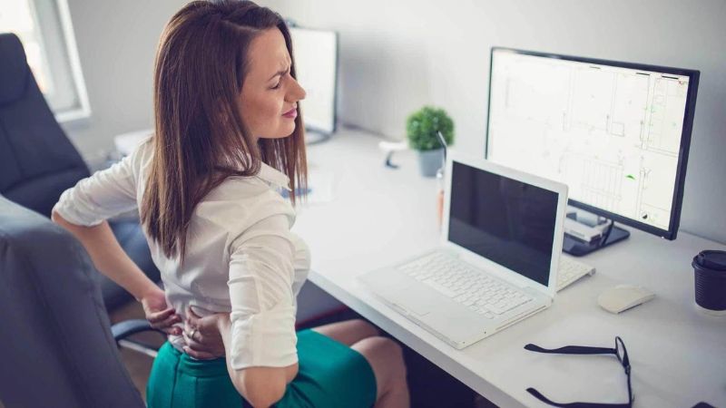 Những lỗi tư thế phổ biến khi làm việc