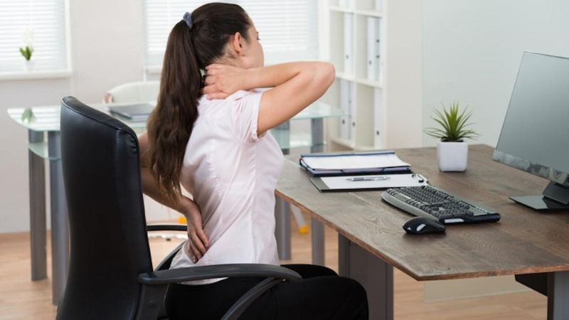 Tác hại của ngồi lâu đối với sức khỏe và hiệu suất làm việc
